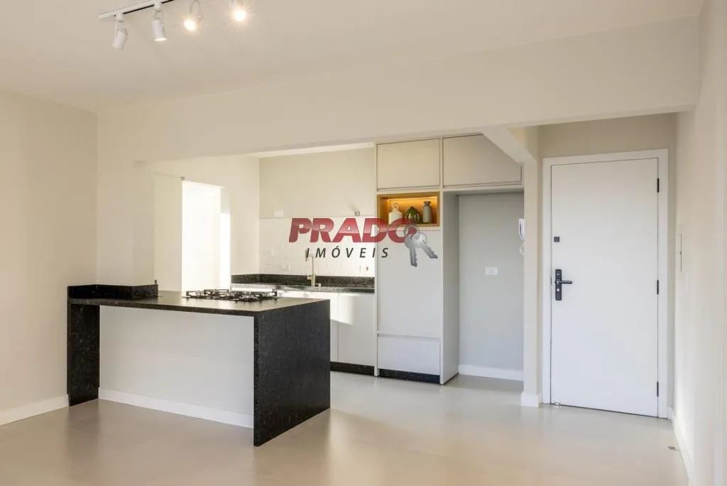 Apartamento à venda em Maringá, Zona 07, com 3 quartos, com 100 m² - Foto 3