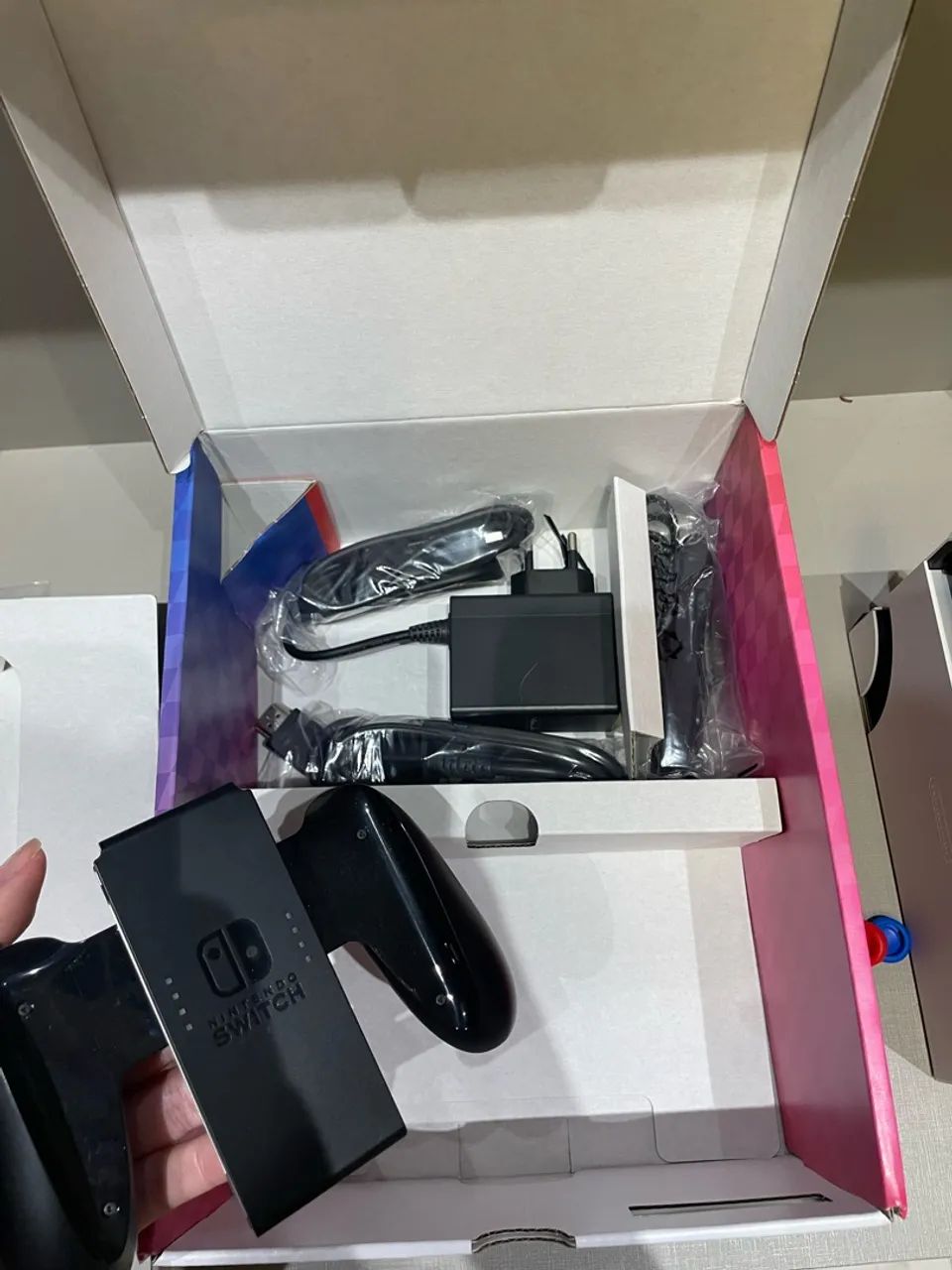 Console Switch Oled Branco + 3 Meses De Assinatura Nintendo - Foto 5