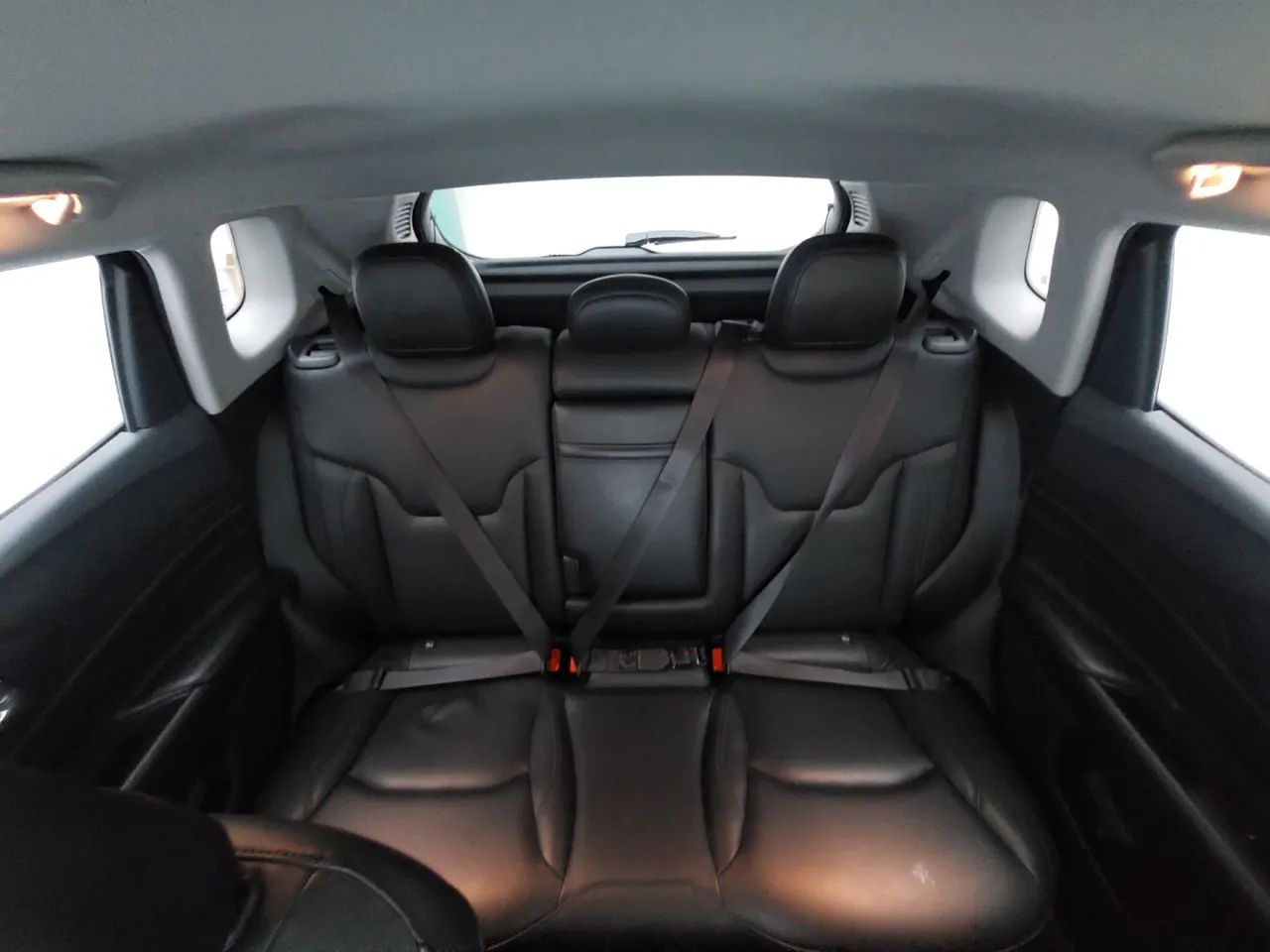 Jeep Compass LONG. T270 1.3 TB 4x2 Flex Aut., foto 18 de 18