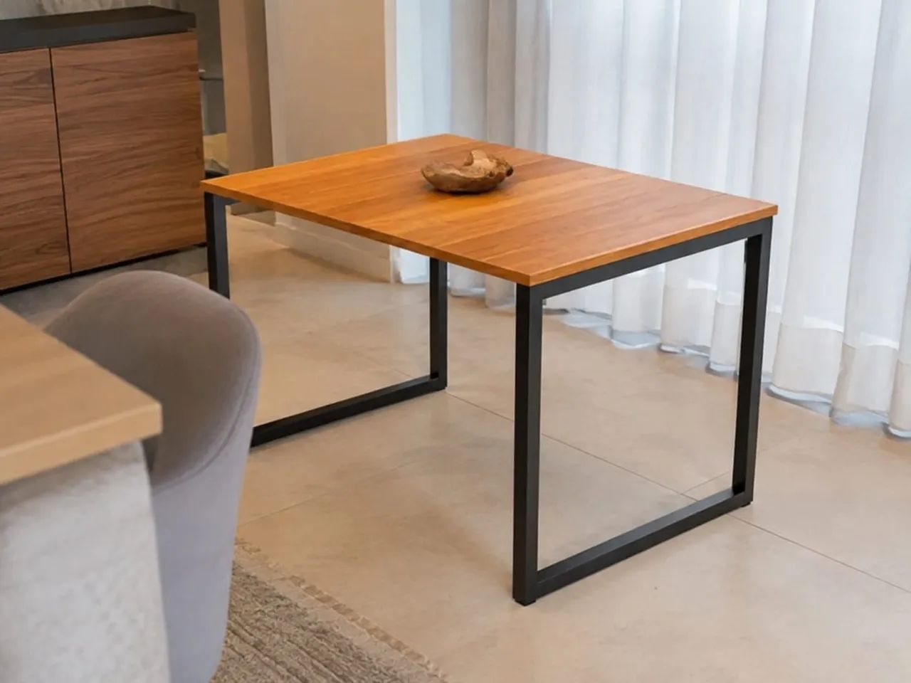 Mesa de Aço e Madeira - Foto 2
