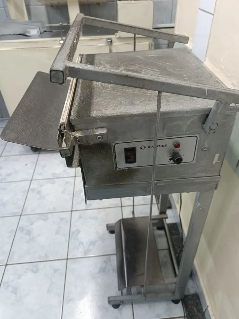 SELADORA DE PEDAL SUNNYVALE 40 CM 220 V