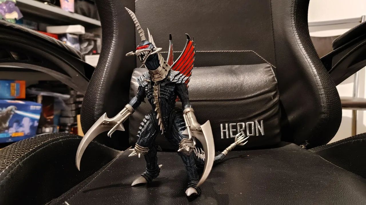 SH MonstersArts Gigan (2004) V1 - Foto 3