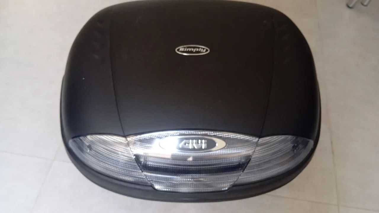 Vendo baú give 45lts e suporte scan fz15