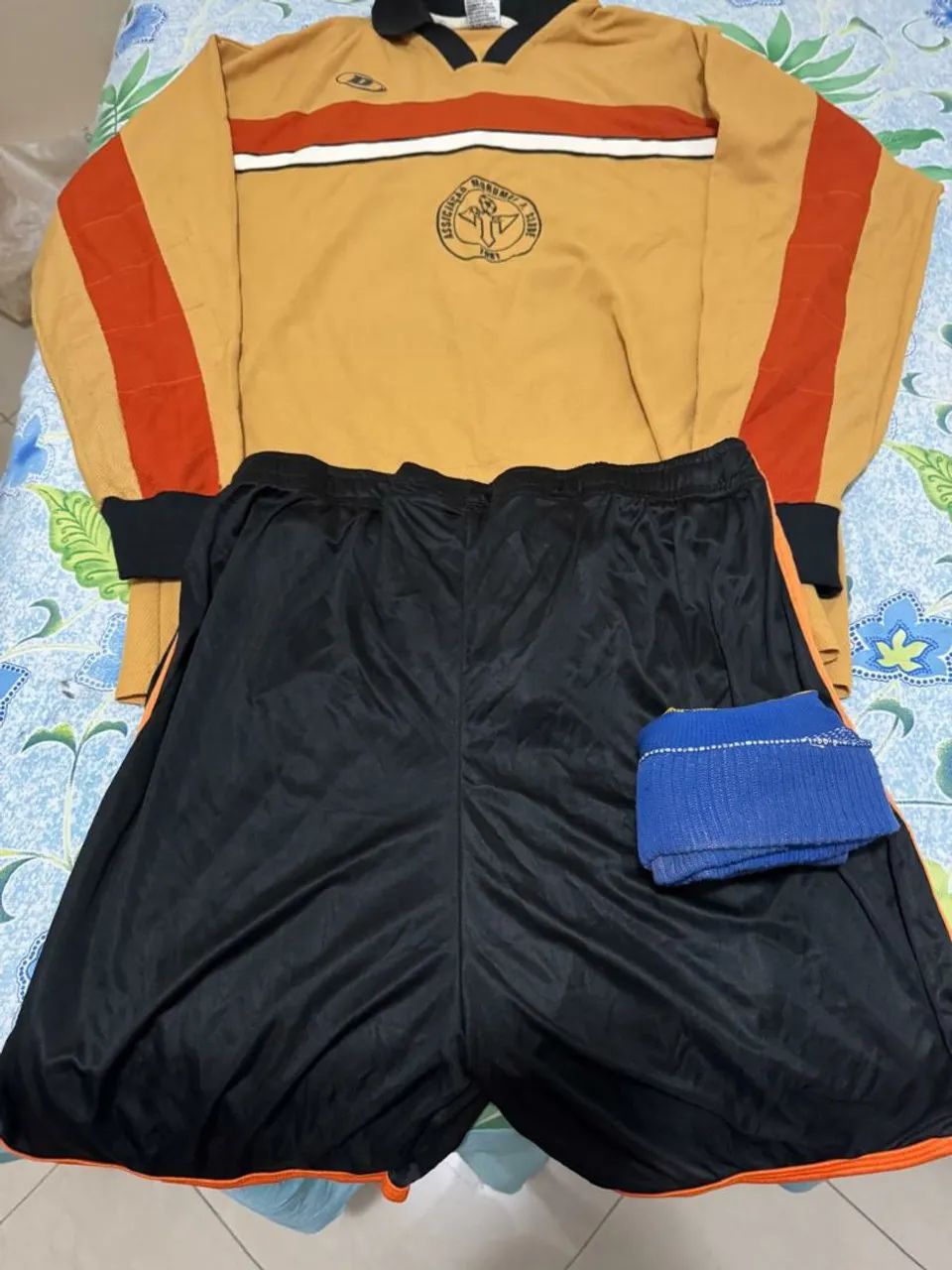 Uniforme de goleiro camisa,short,meia