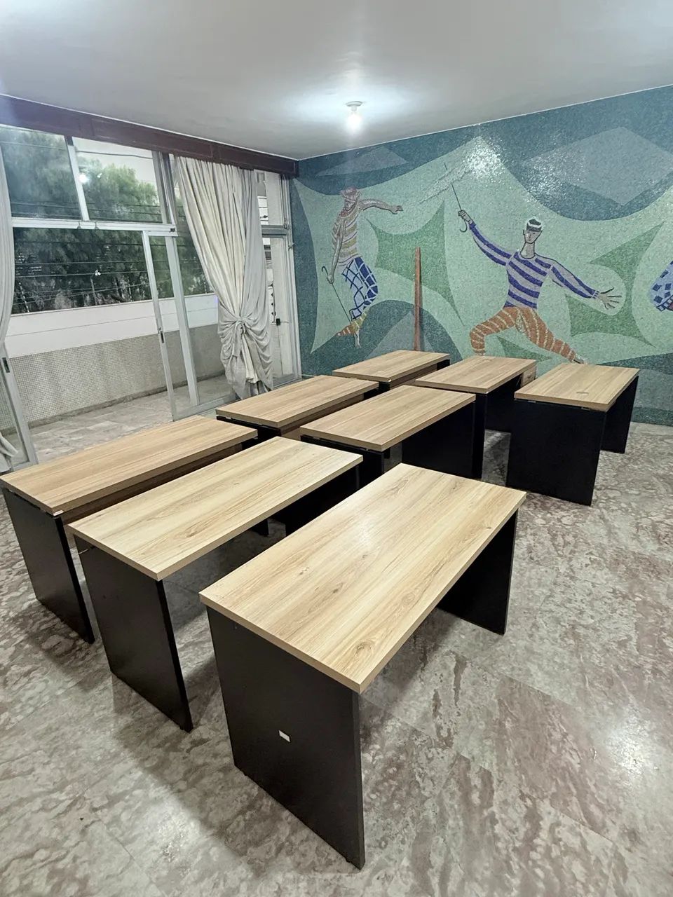 Lote Completo 8 Mesas Corporativas 1,20m - Estrutura Pronta para Escritório - Foto 2