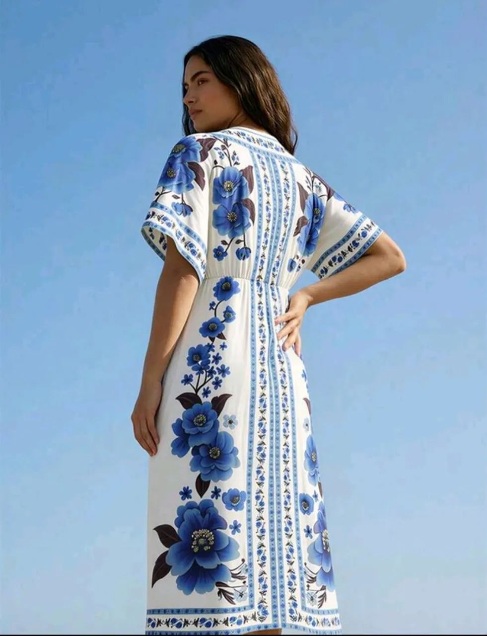 Vestido longo azul estampado - Foto 5