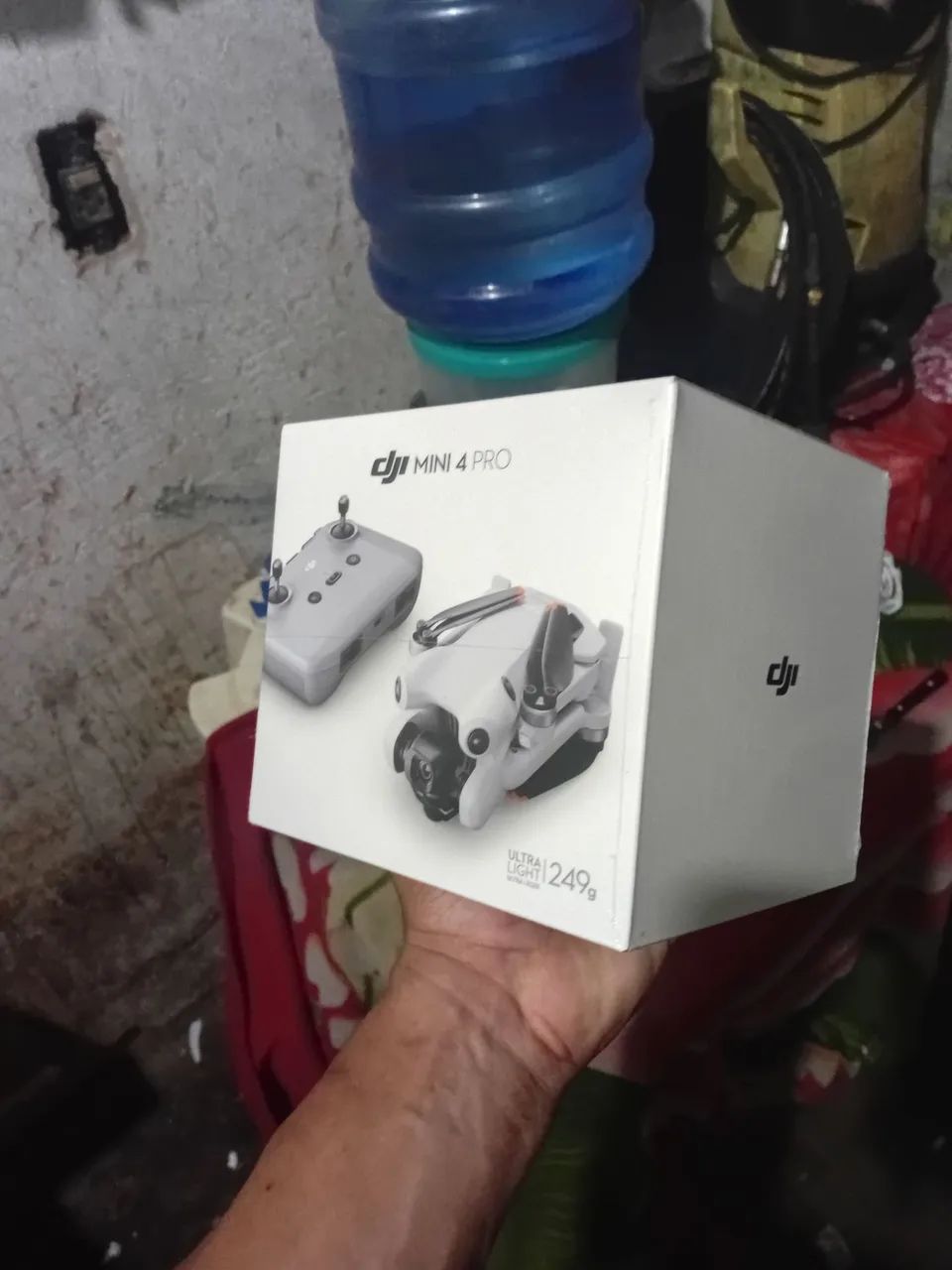 Drone dji mini 4pro lacrado com 1 ano de garantia  - Foto 2