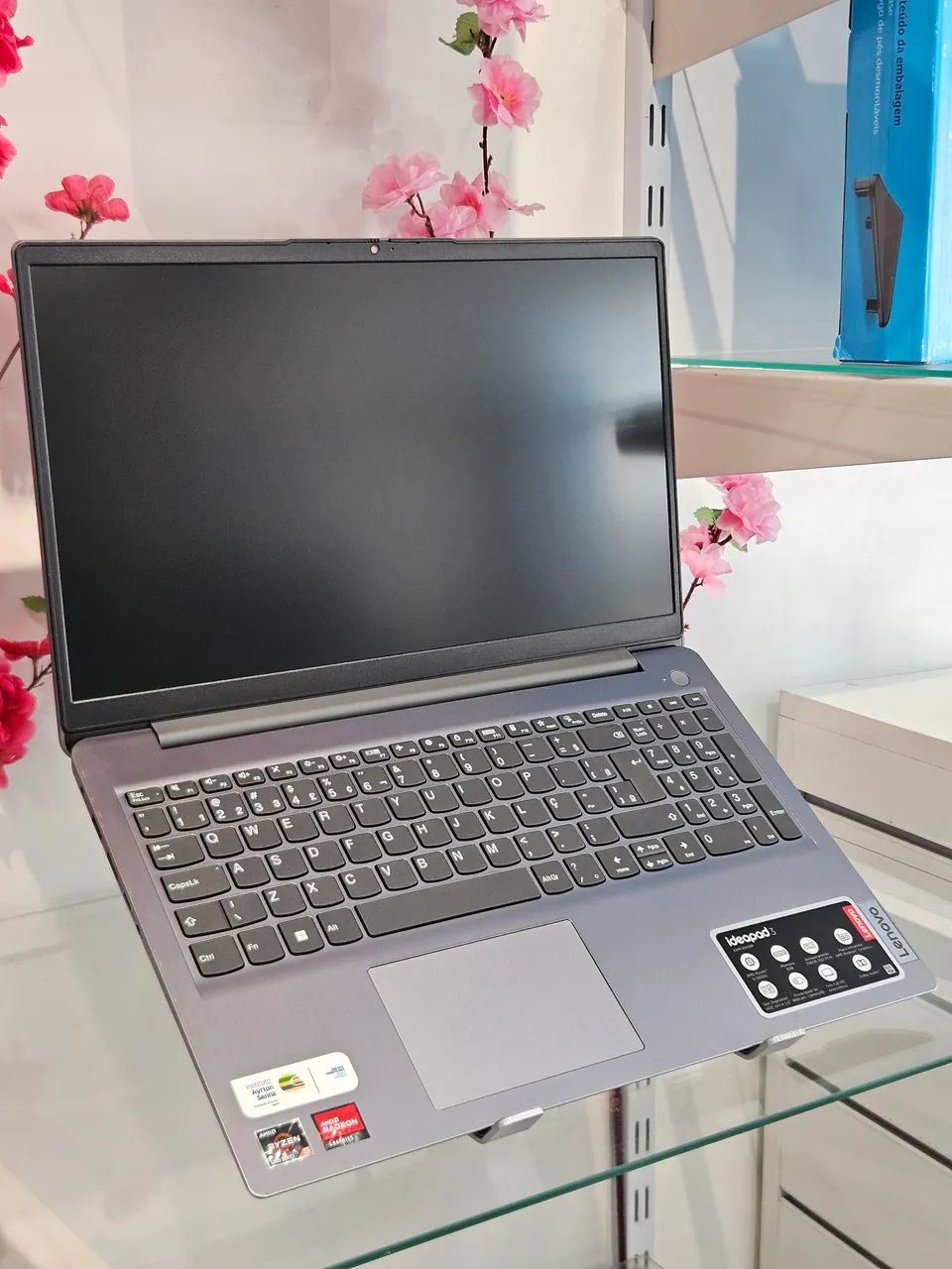 Notebook Lenovo Ryzen 5 5500u 8GB 736GB SSD - Foto 2
