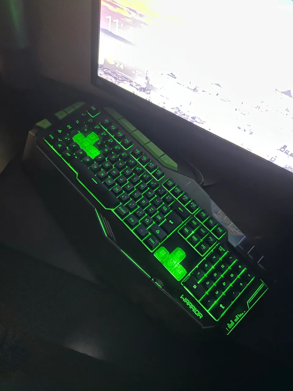Teclado warrior royal TC313