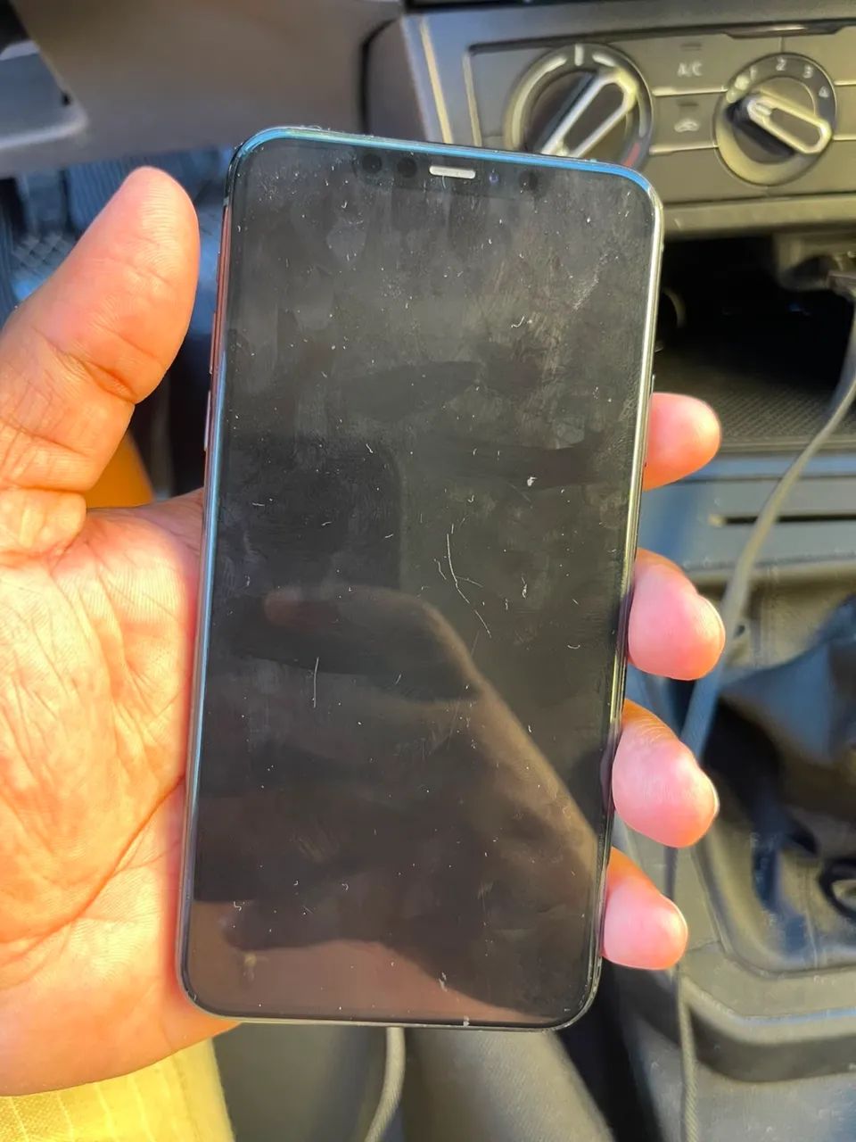 IPHONE 11 PRO MAX  - Foto 2