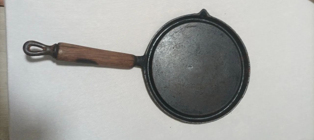 Frigideira de ferro - Foto 2