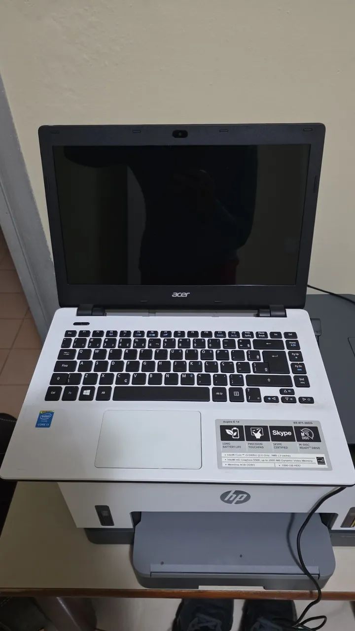 Notebook Acer Aspire 3 branco 4Gb de RAN 1Tb de HD