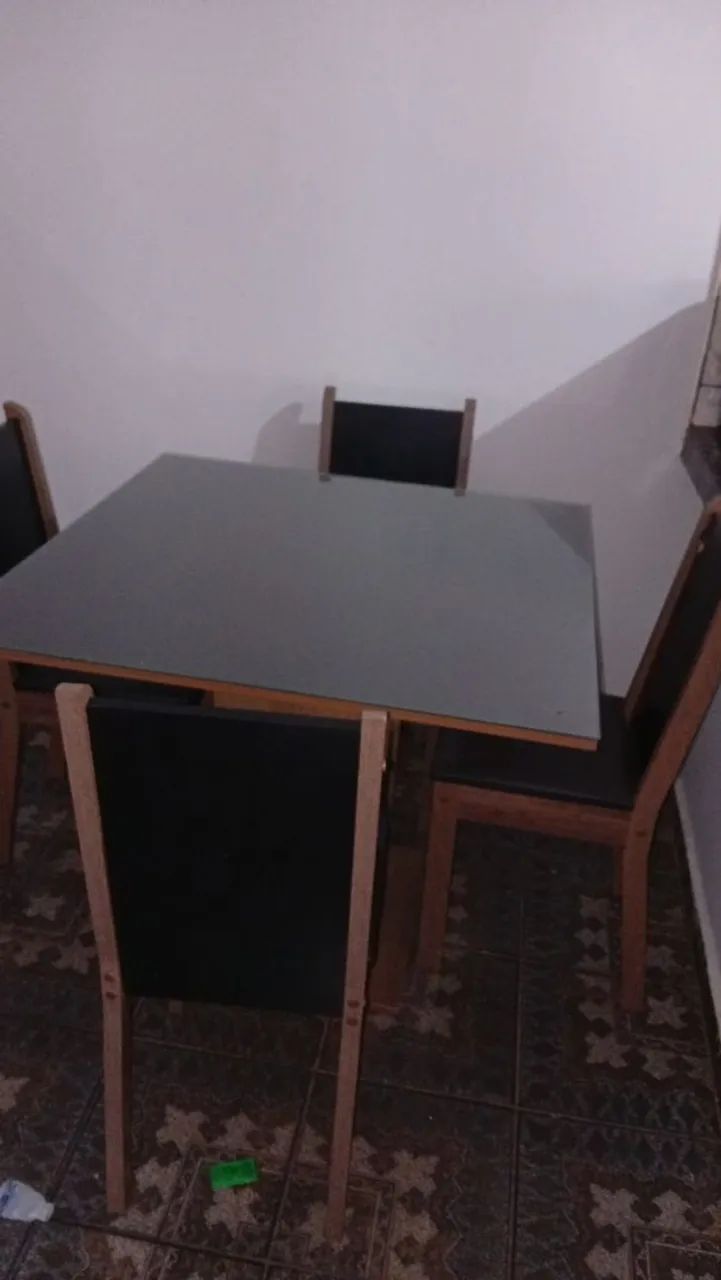 Mesa 4 cadeiras  - Foto 3