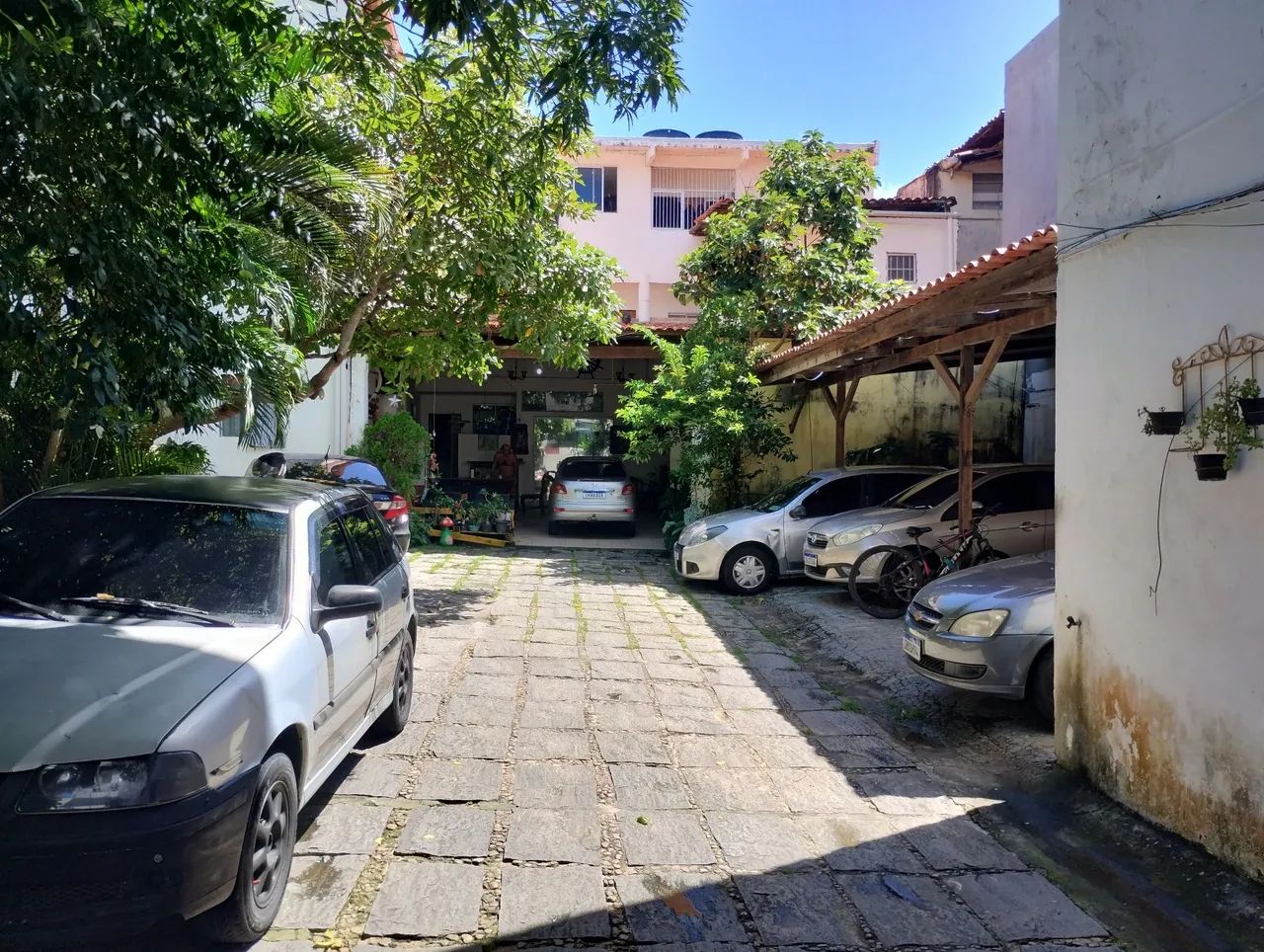 Aptos e kitnet mobiliados, 1 quarto, praia do futuro, próximo a barraca CrocoBeach. - Foto 3