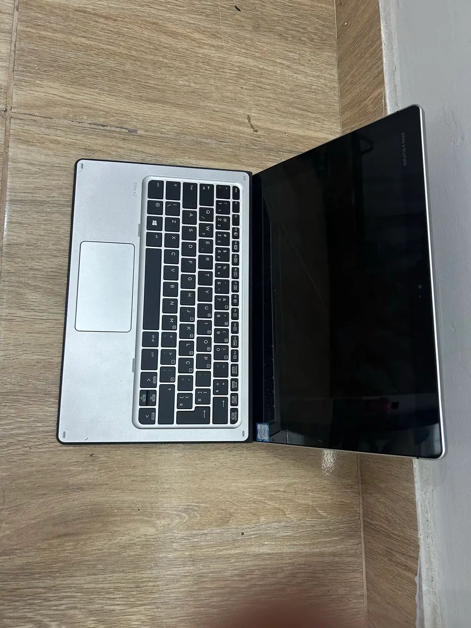 HP ELITTE X2 - Foto 2