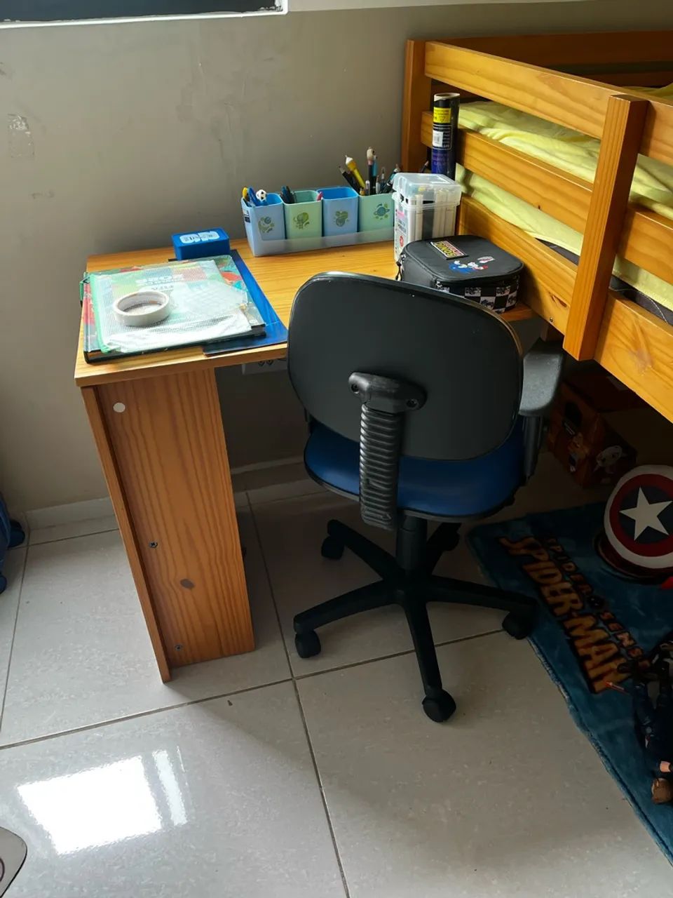 Cama em madeira tok stok - Foto 3