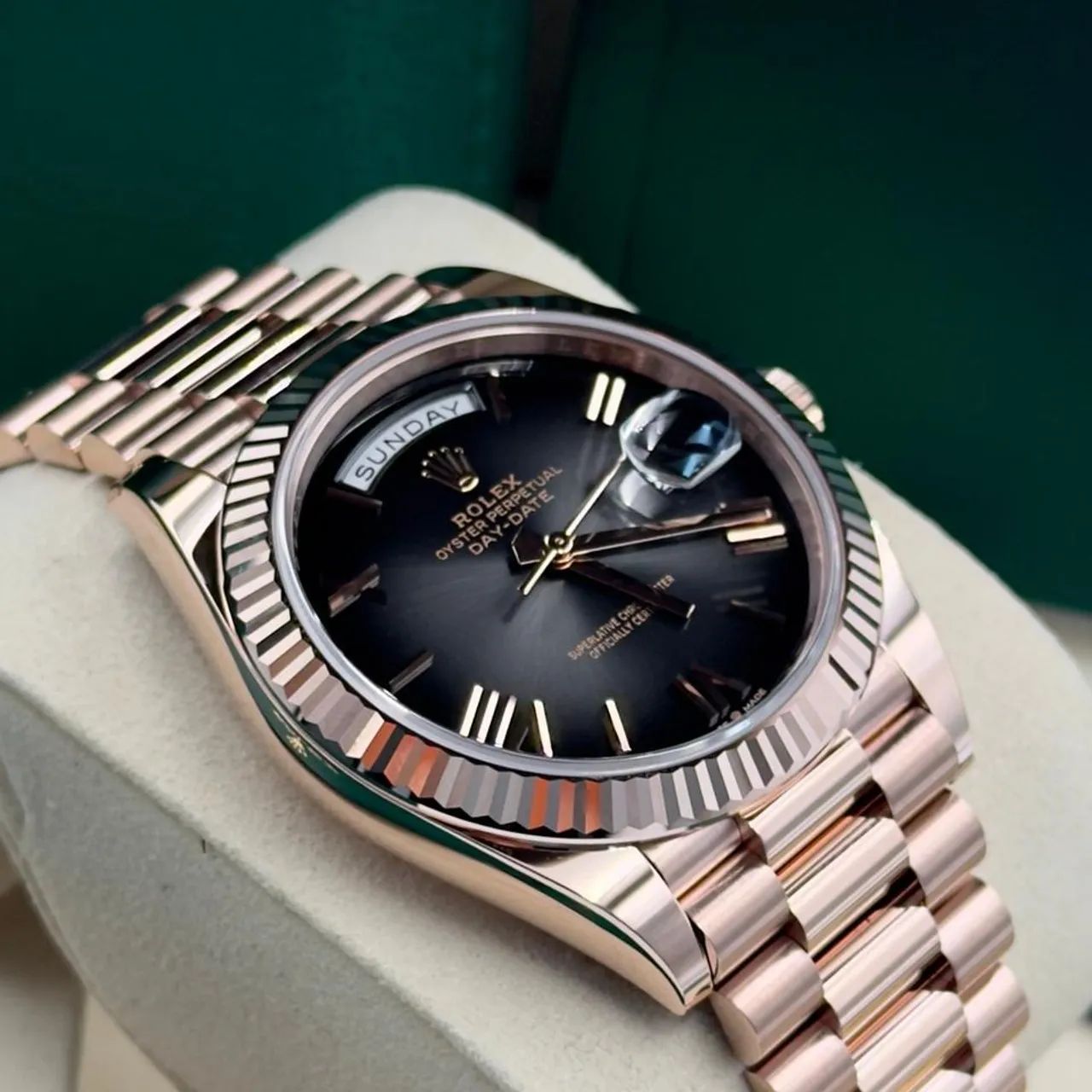 Rolex Day-date Ombré-Rosé Black Dial 40mm