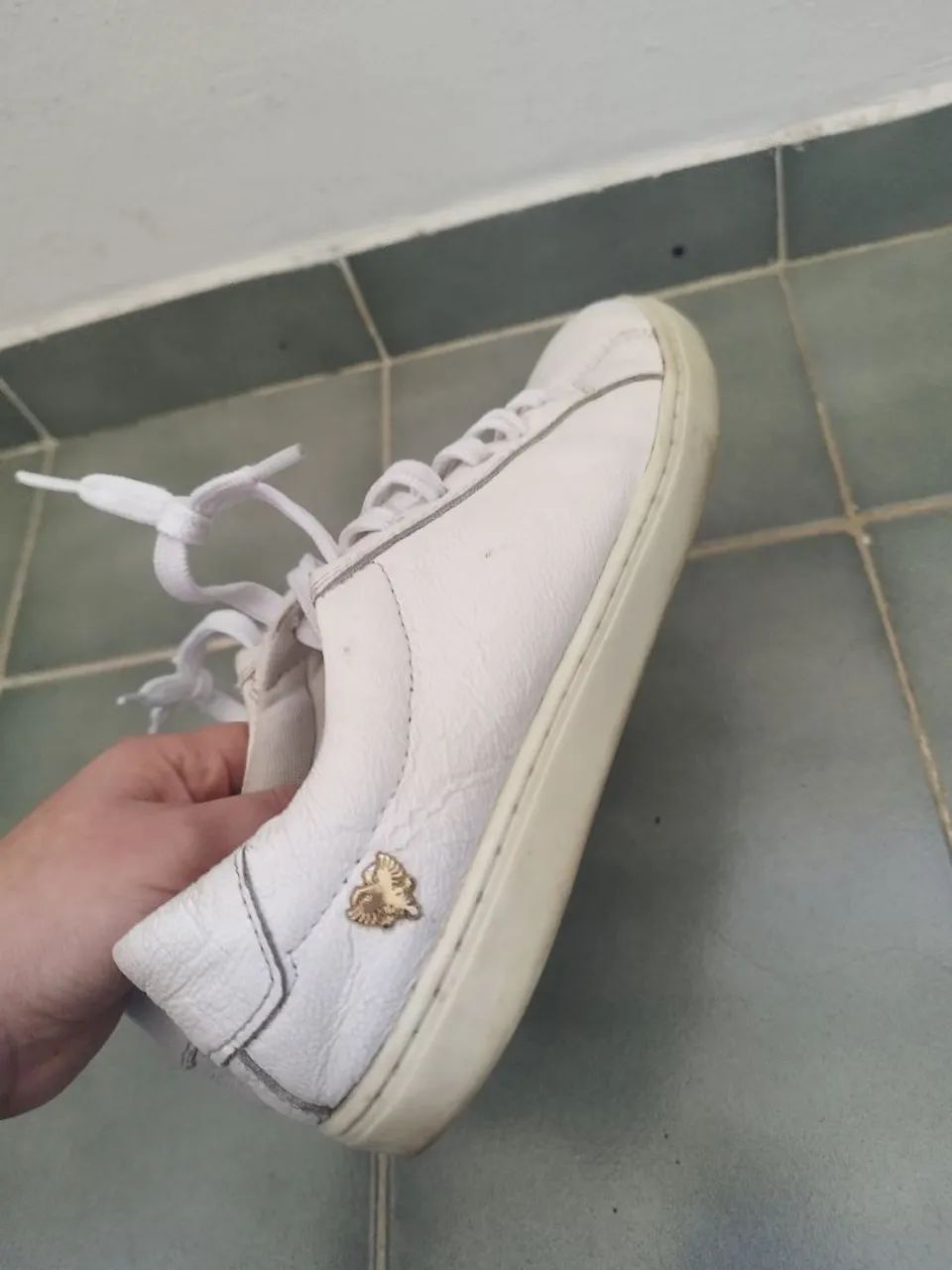 Tenis Cavalera Branco Couro n°35 usado  - Foto 4