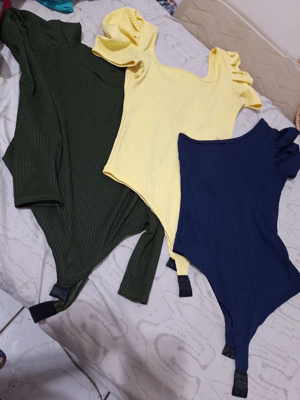 Roupas com preços de desapego  - Foto 2