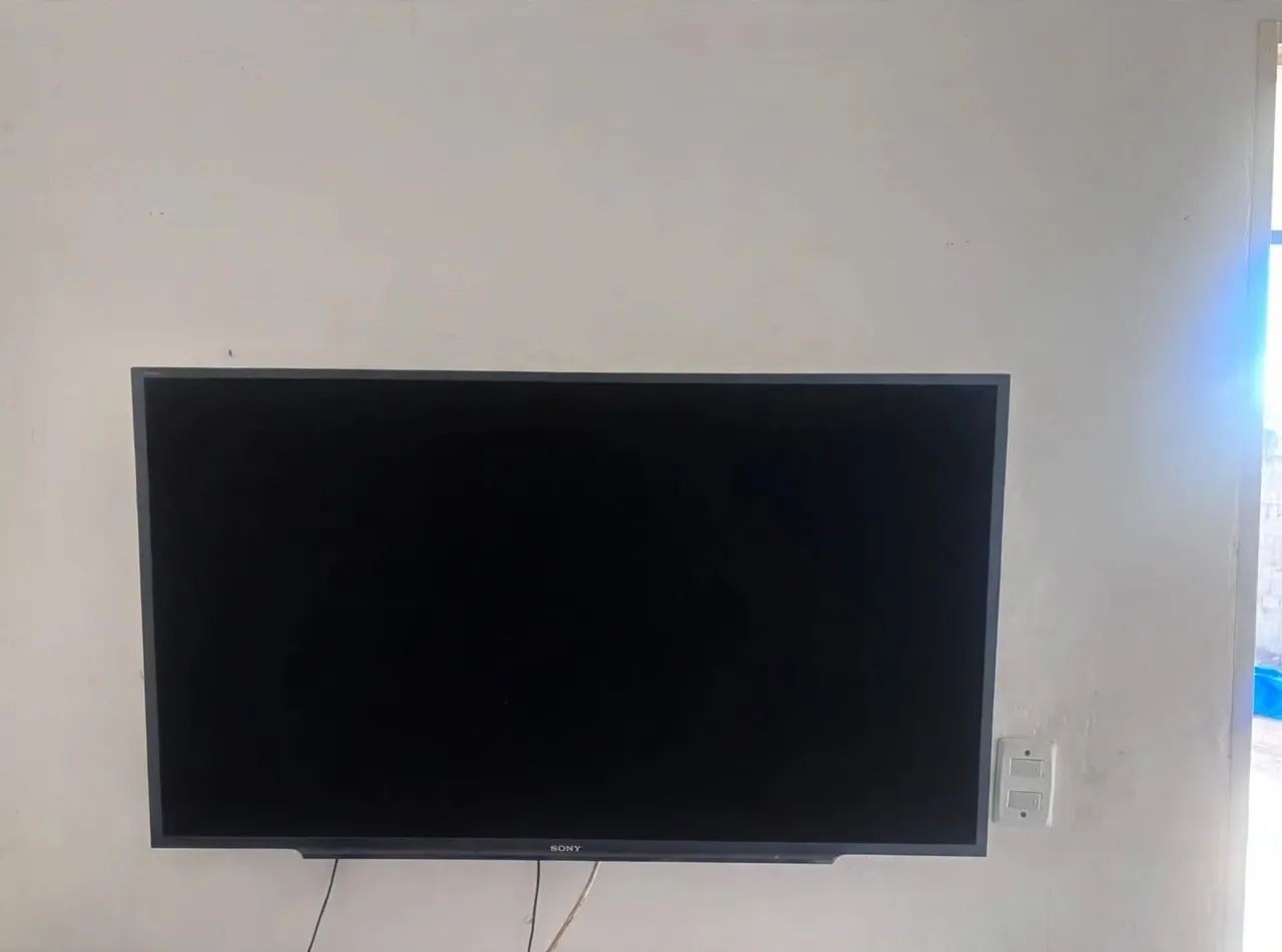 Venda de tv com defeito 