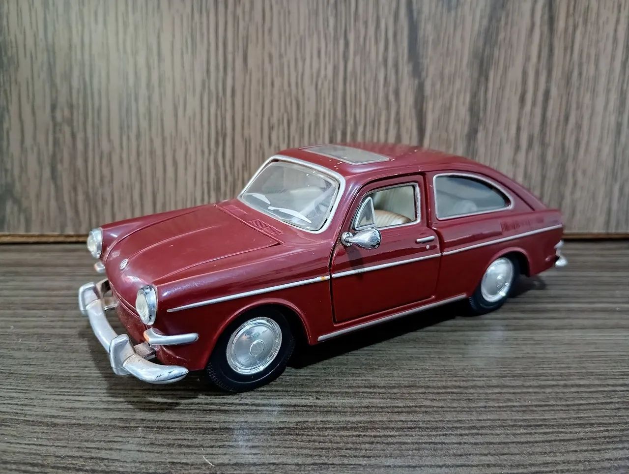 Miniaturas de carros escala 1/24 - Foto 4