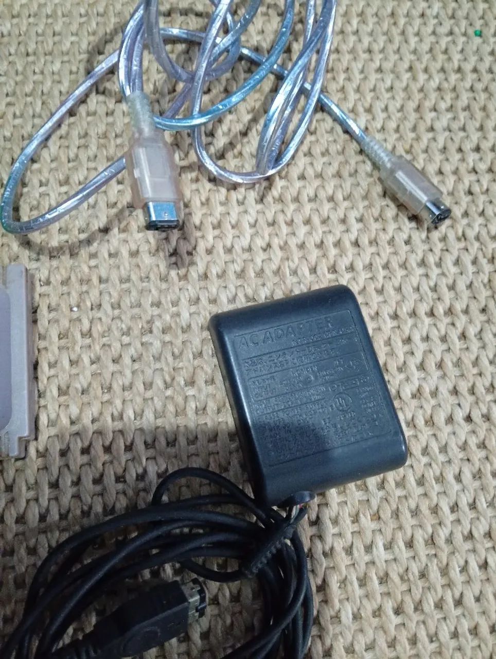Carregador e jogo e cabo GBA - Foto 2