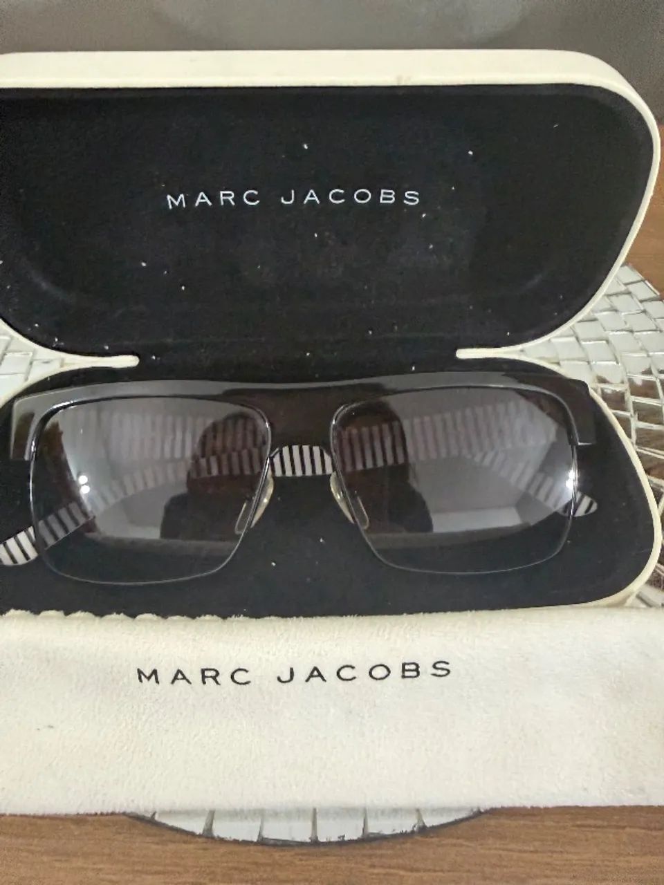 Óculos de sol Marc Jacobs 100% original, modelo MARC 56/S XJ4HD. - Foto 5