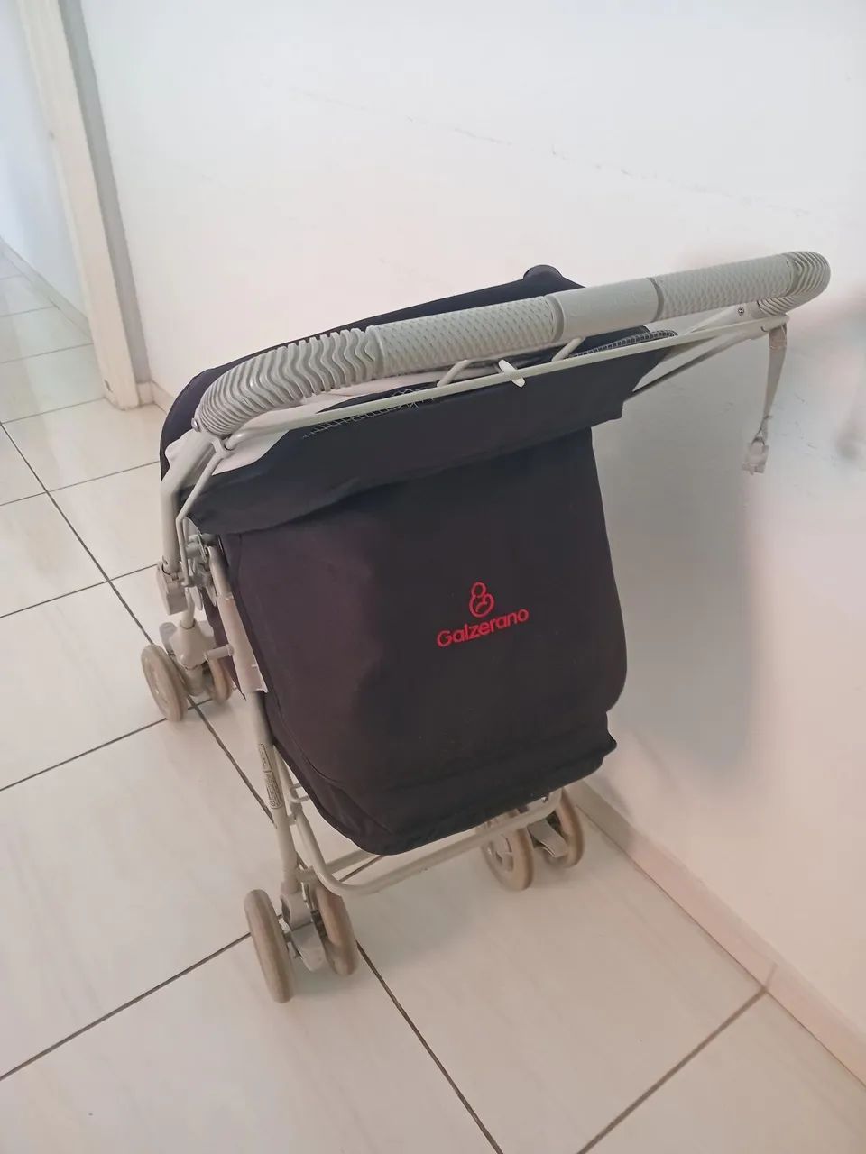 Vendo carrinho de bebê  - Foto 3