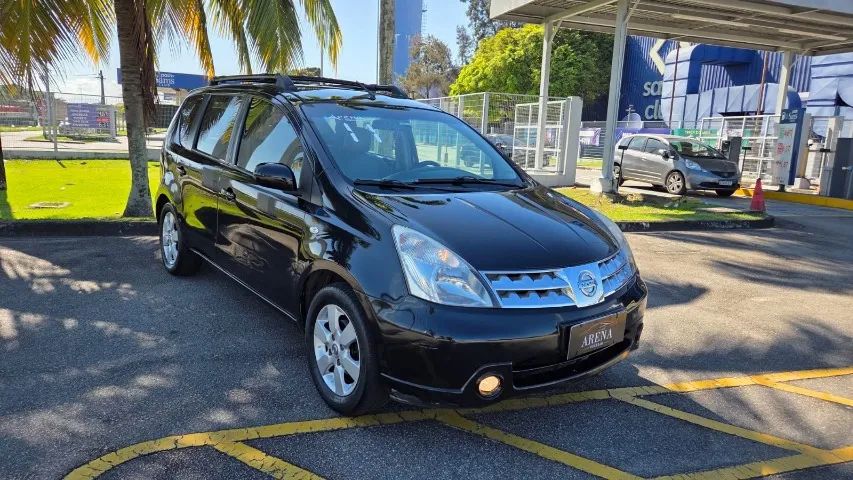 Nissan Livina 2011