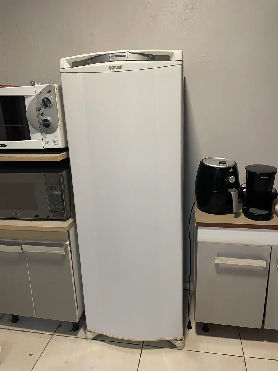 Geladeira CONSUL frostfree