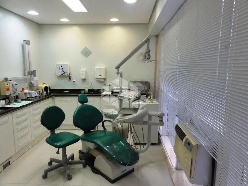 Sala/conjunto Odontologico montado, Dona Laura, Bairro Rio Branco, Porto Aelgre/RS - Foto 2