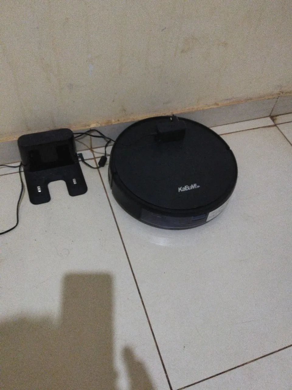 Vendo robô Kabum smart 100 funcionando perfeitamente valor 480 reais 