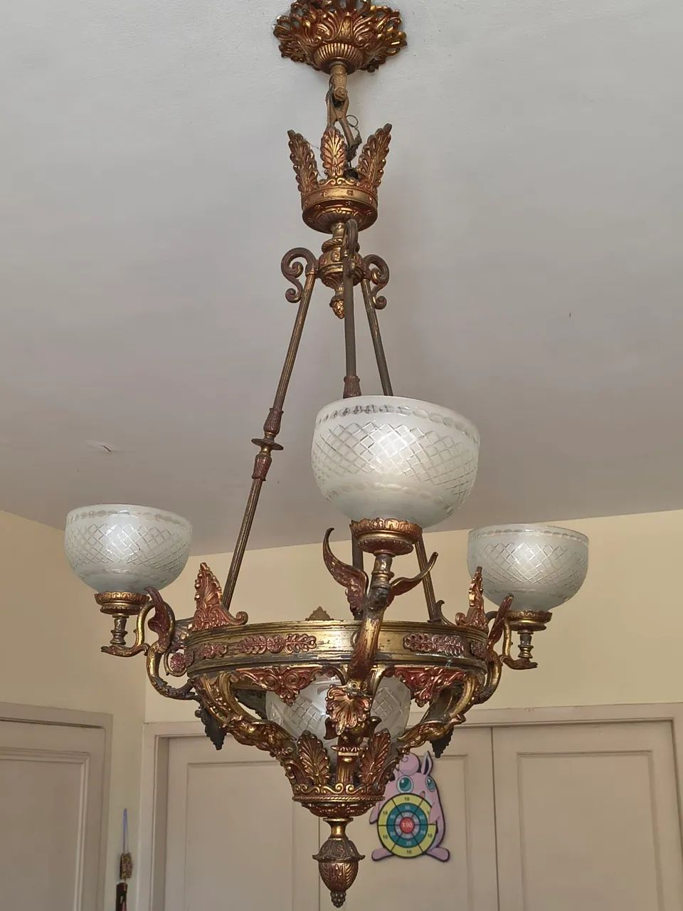 Lustre antigo de bronze 