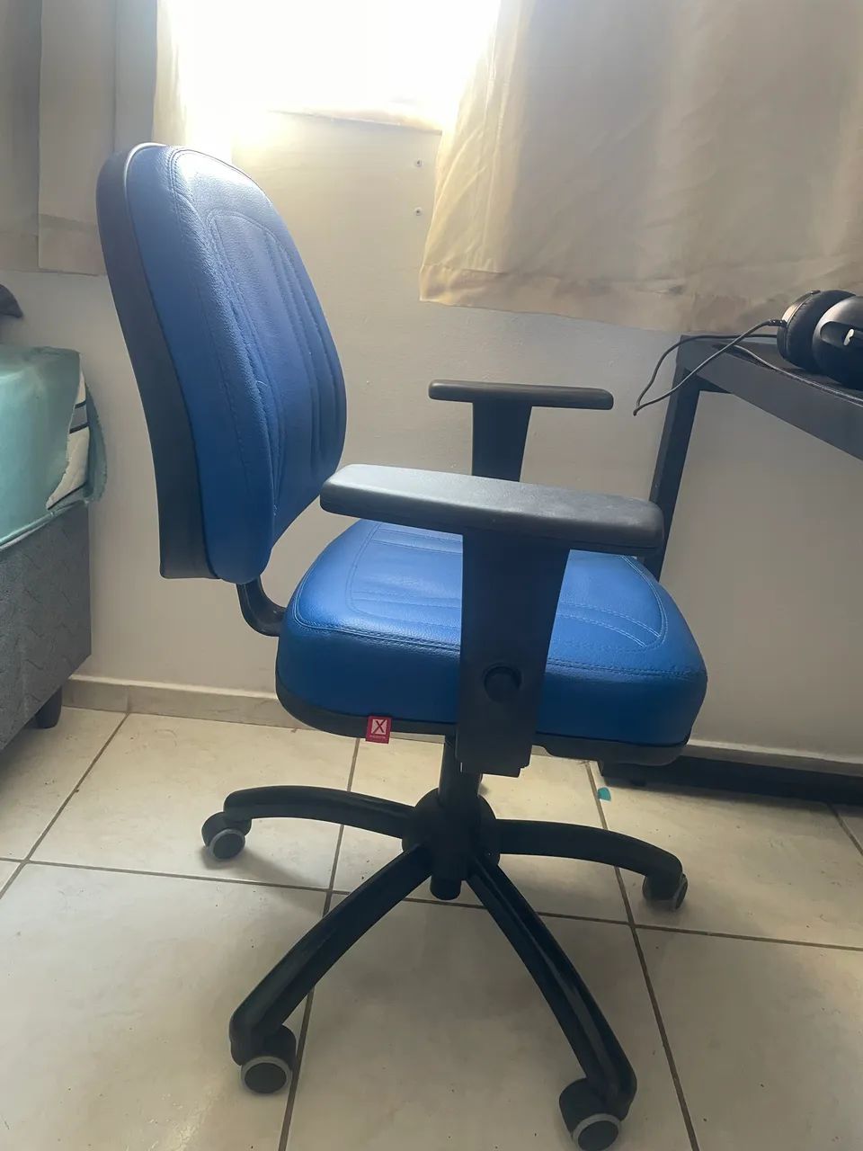 Cadeira de Escritório  - Foto 2