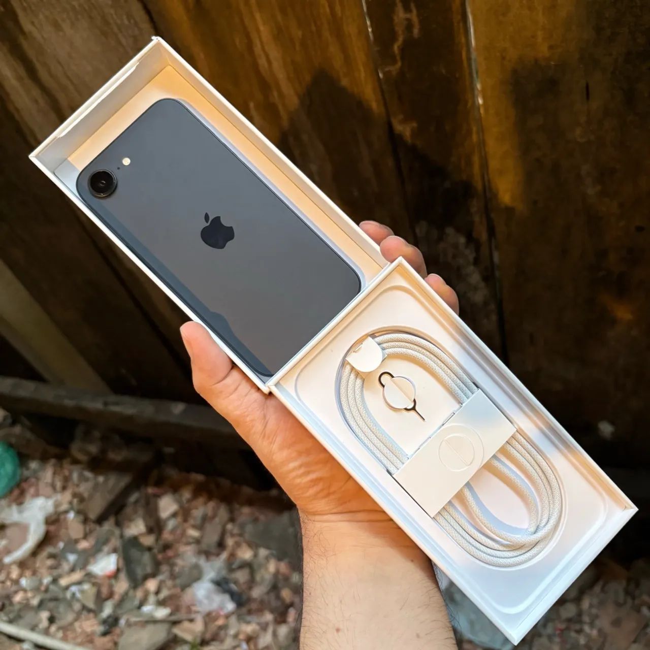 iPhone 16E 128GB(NOVO) - Foto 2