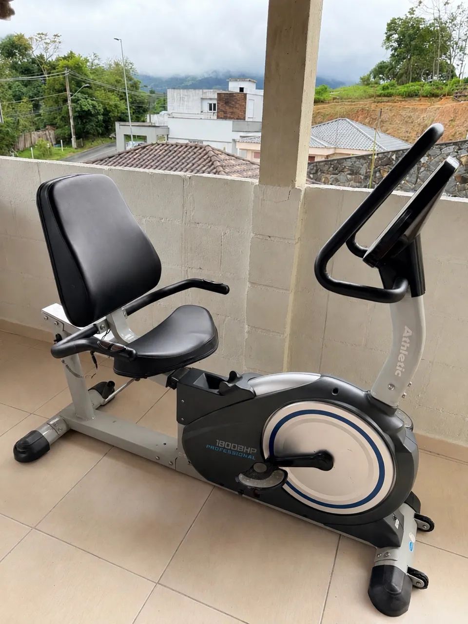 Bicicleta Ergométrica Horizontal Athletic 
