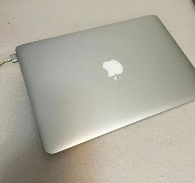 MacBook本体 MacBook Pro A1502 Mid2014 Core i7 500GB MacBook Pro A1502 Intel I7 3,1 GHz, Mem 16 GB, 256 GB SSD