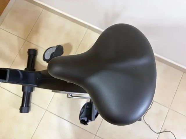 Bicicleta ergométrica KV 8.7 eletromagnética - Foto 3