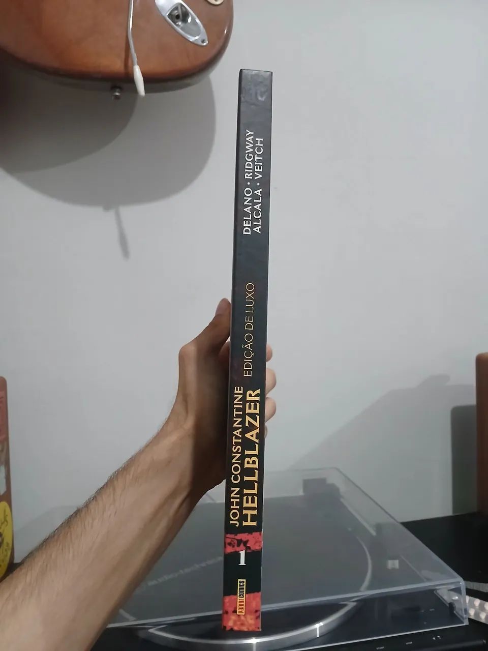 Hq - Hellblazer Vol. 1 Edição Definitiva - Foto 2