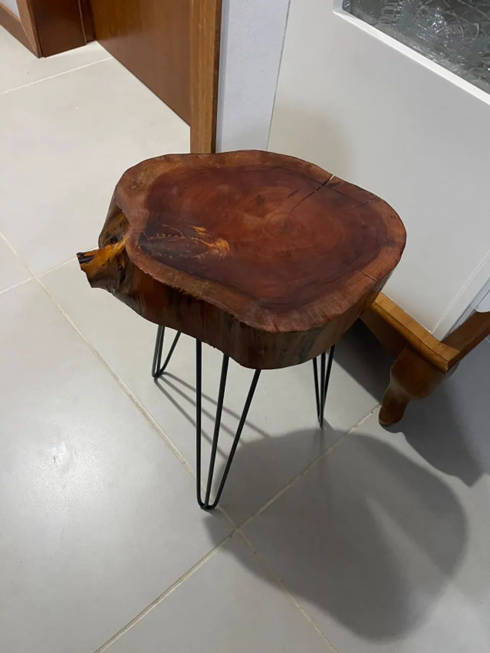 Mesa de canto Rústica com Pés HairpinLeg. - Foto 2