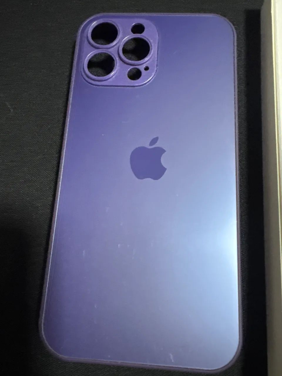 Case luxo iPhone 13 Pro Max  case de vidro glass premium - Foto 2