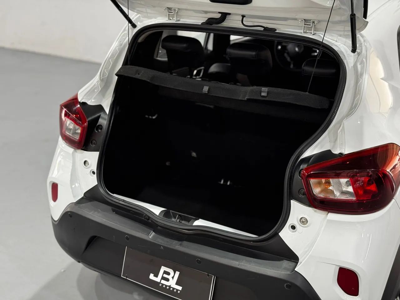 Renault Kwid 1.0 Intense 2023 - Foto 2