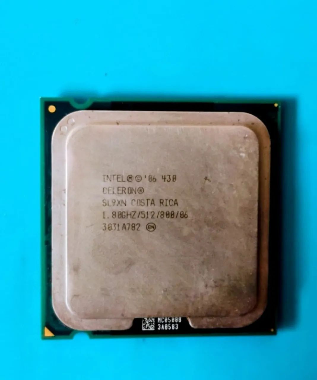 Processador Intel Celeron 430 1.8GHz LGA775 Usado - Não Testado
