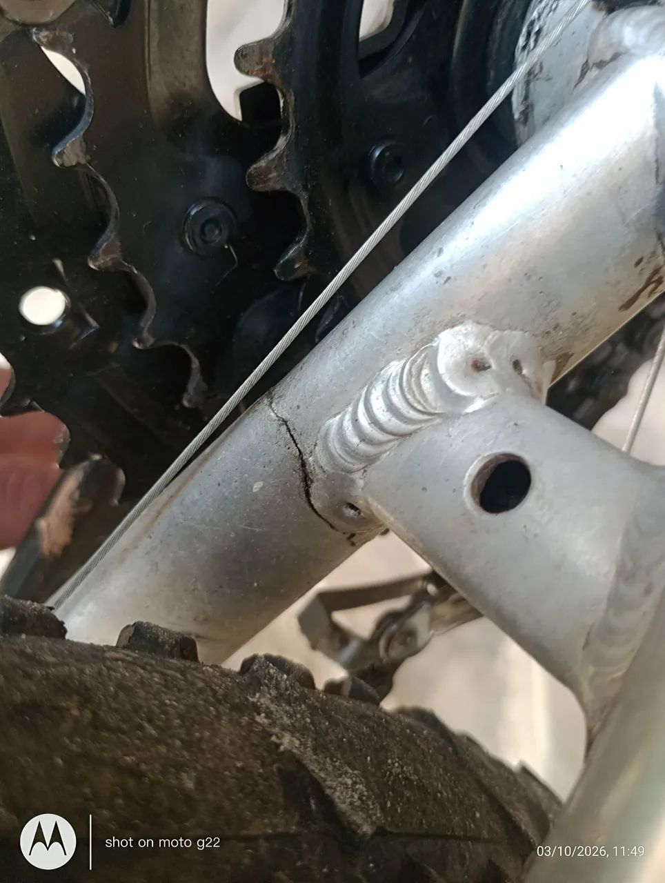 Bicicleta aro 26 com marcha  - Foto 2