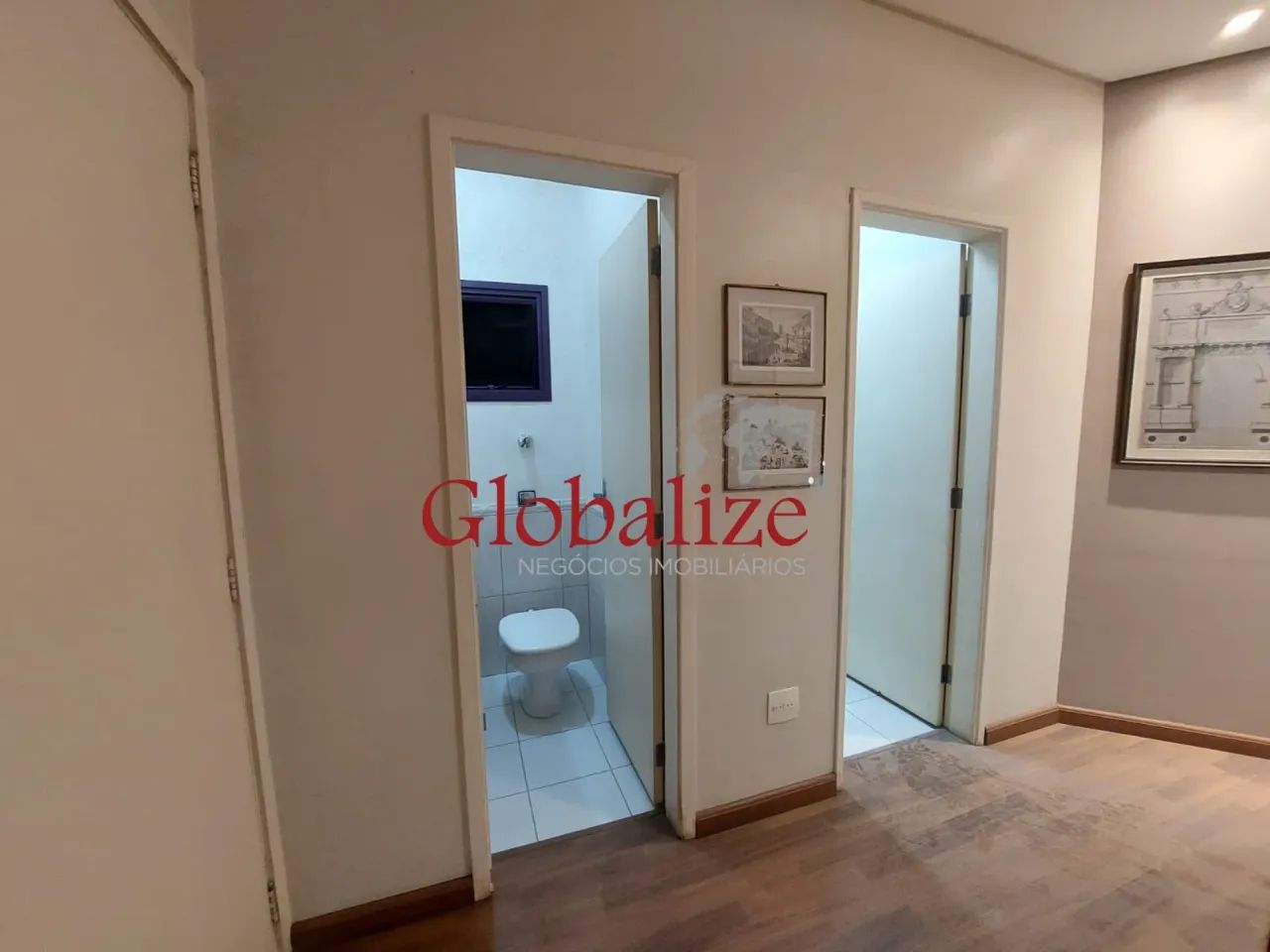 Ampla sala Duplex com 134,00m² na av: Ana Costa R$ 400,00 - Foto 2