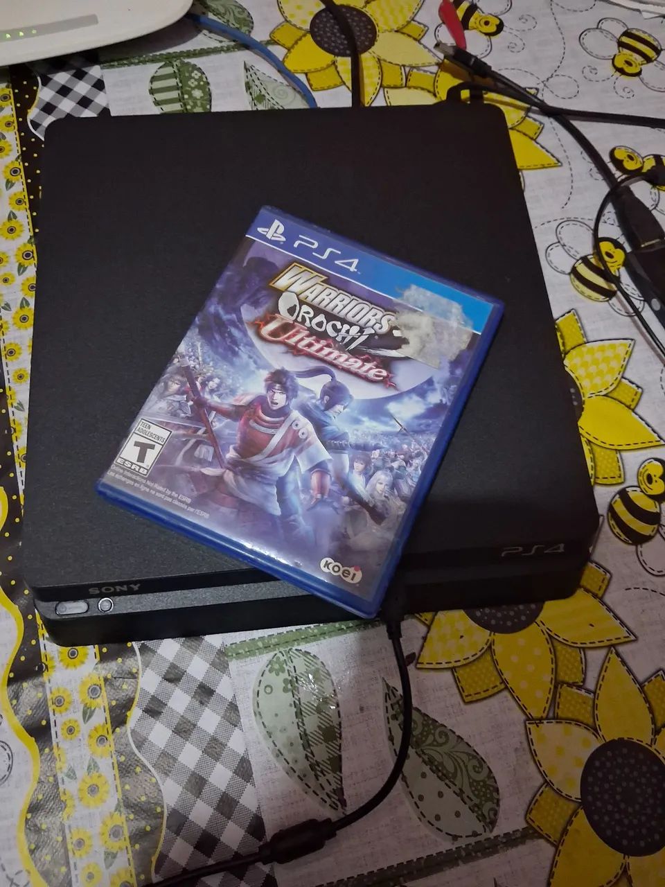 PS4 SLIM 1 TB  - Foto 4