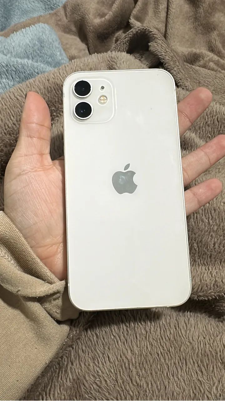 Venda de IPhone 12 - Usado  - Foto 2
