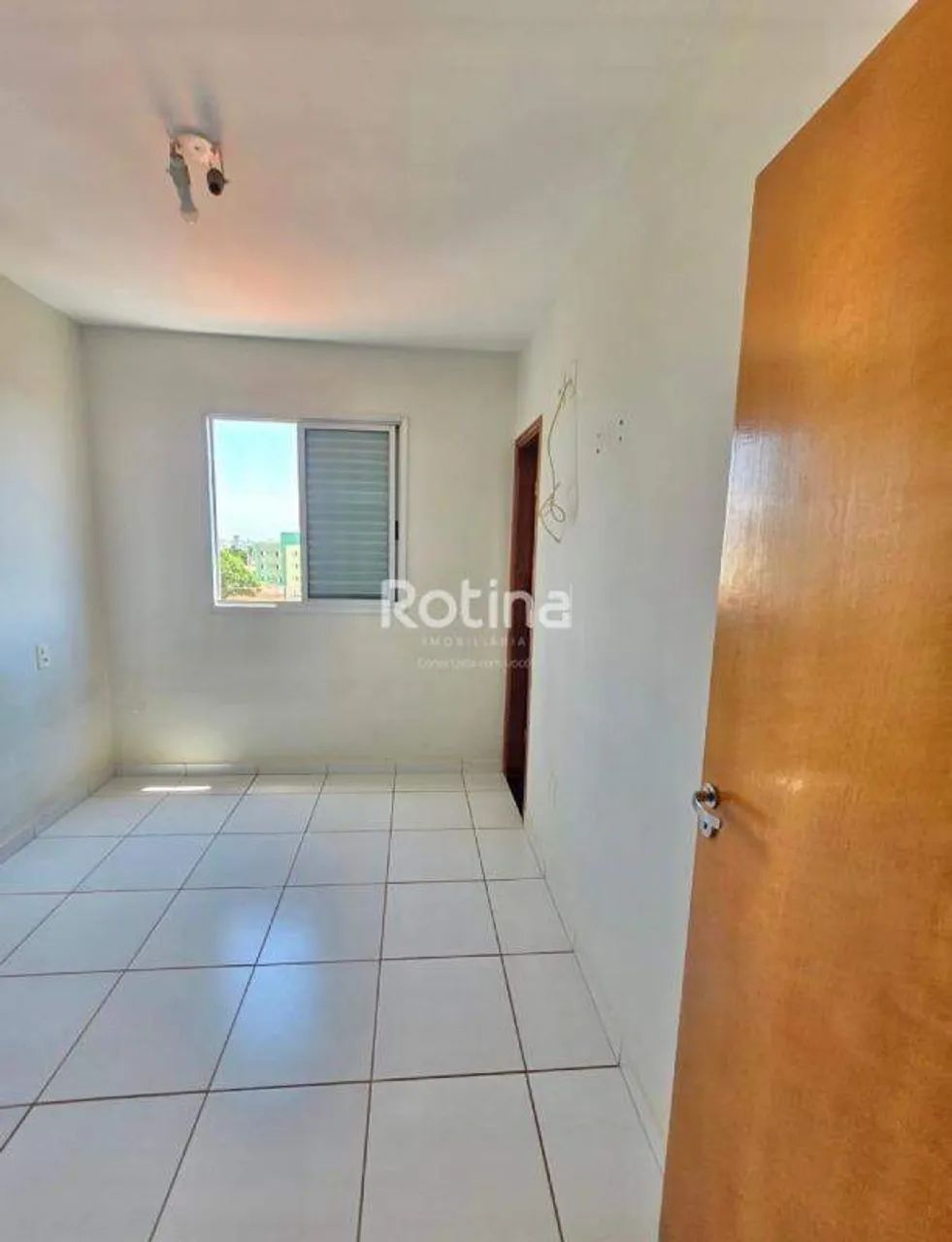 Apartamento mobiliado de 2 quartos próximo à UFU Santa Mônica - Foto 5