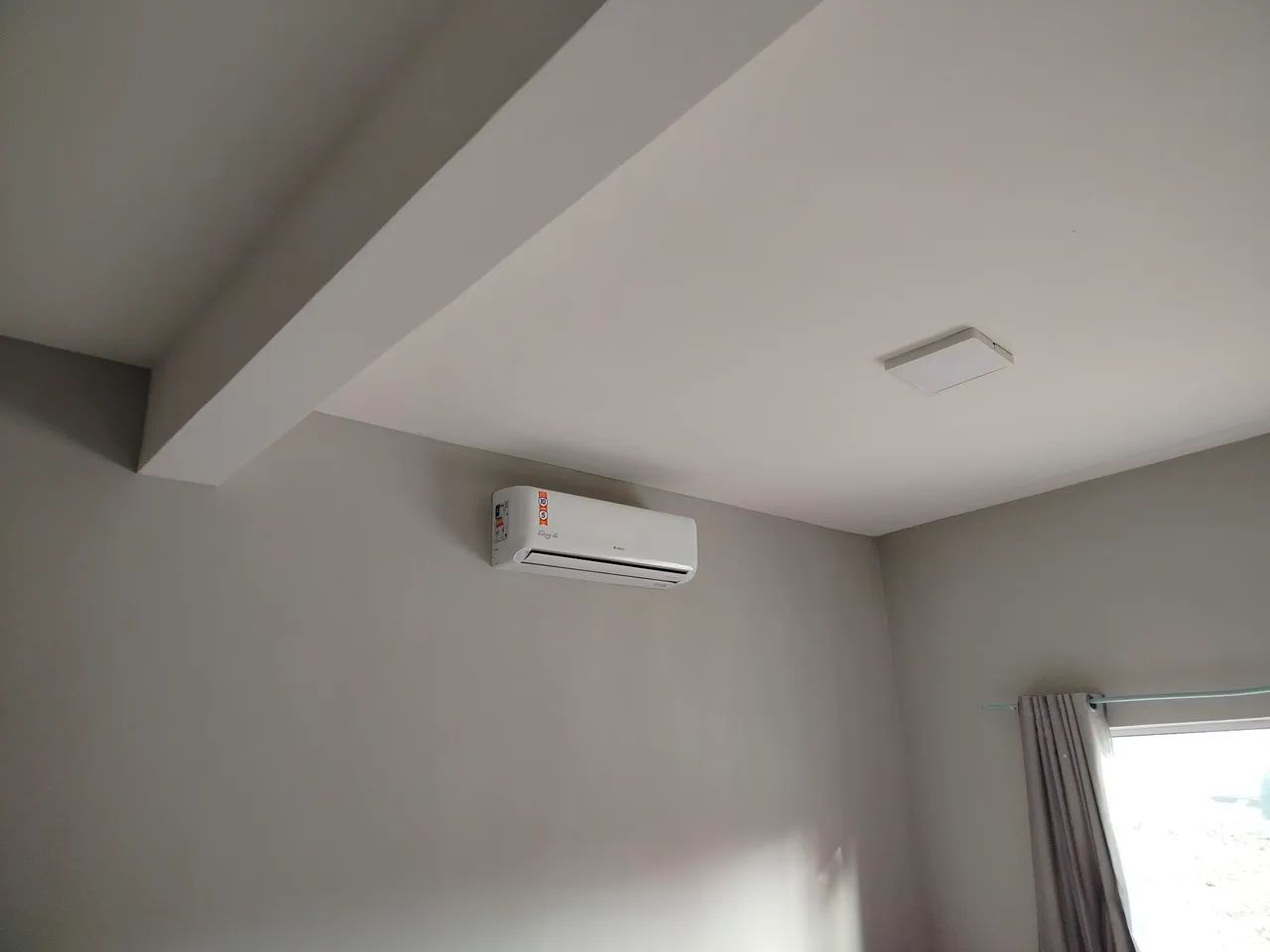 Conserto de ar condicionado 