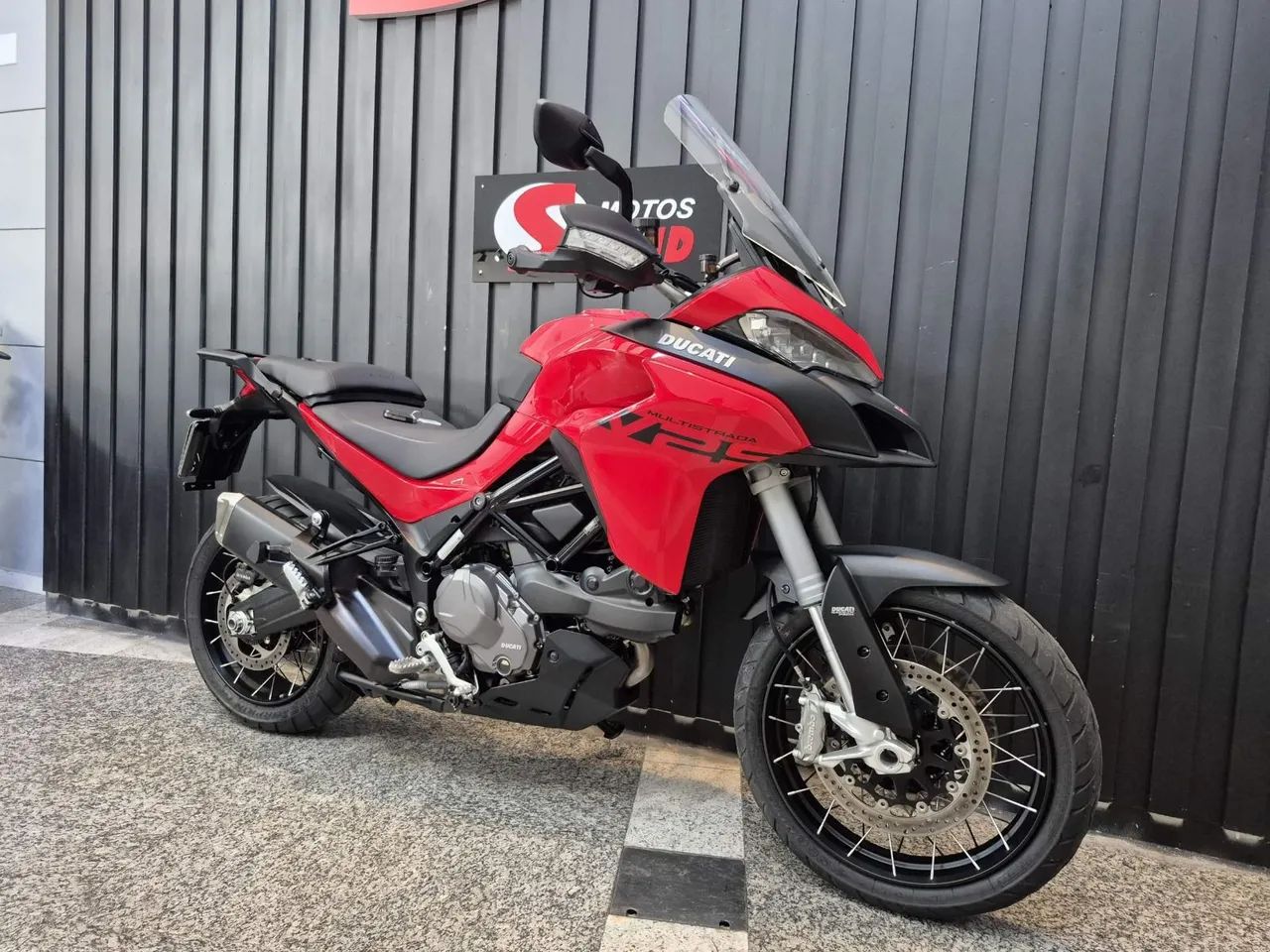 Ducati 950 - Foto 2